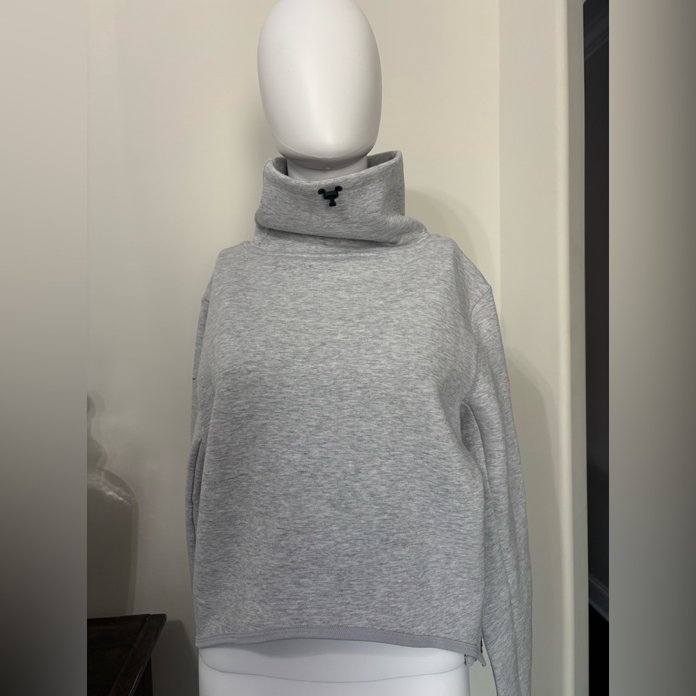 Nike UT Lady Volunteers Therma Flex Pullover Turtleneck Sweatshirt, Wms Size M